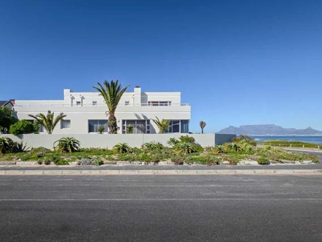 House for sale in Cape Town, Western Cape