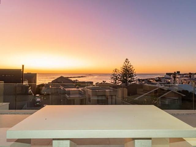 House for sale in Cape Town, Western Cape