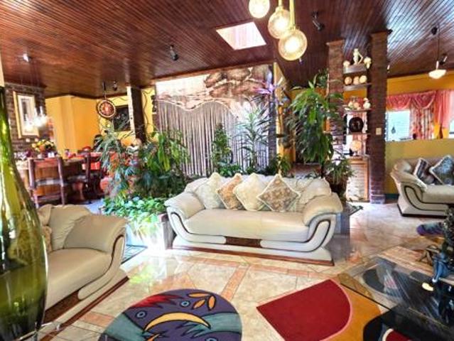 House for sale in Queenstown, Eastern Cape