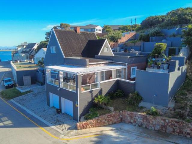 House for sale in Eastern Cape