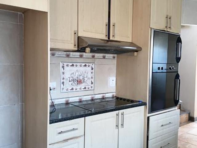 House for rent in Seaview, Kwazulu-natal