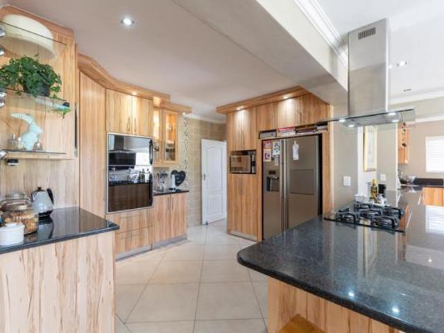 House for sale in Durbanville, Western Cape