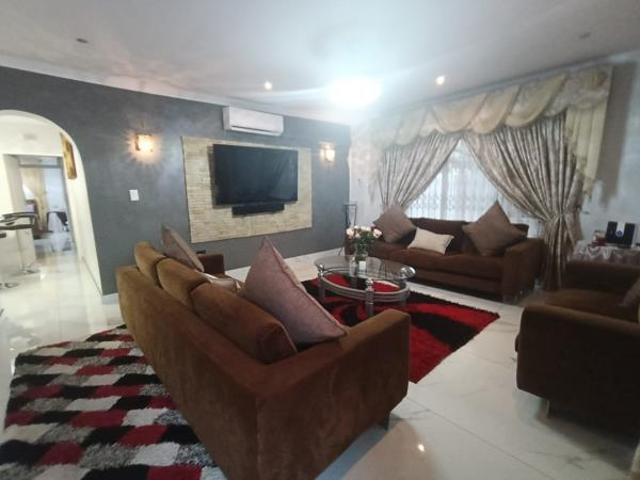 House for sale in UMhlathuze Municipality, Kwazulu-natal