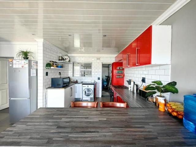 House for sale in Cape Town, Western Cape