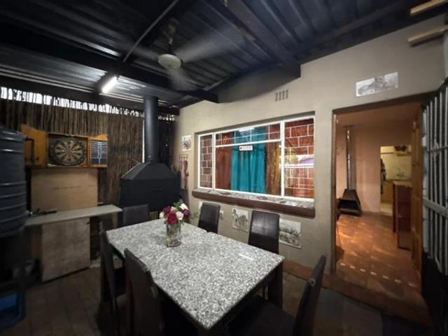 House for sale in Hartbeespoort Dam Nature Reserve, North West