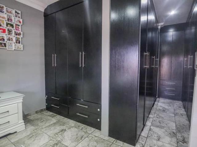 House for rent in Hartbeespoort Dam Nature Reserve, North West