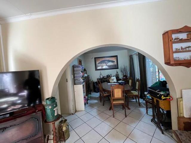 House for sale in Hartbeespoort Dam Nature Reserve, North West