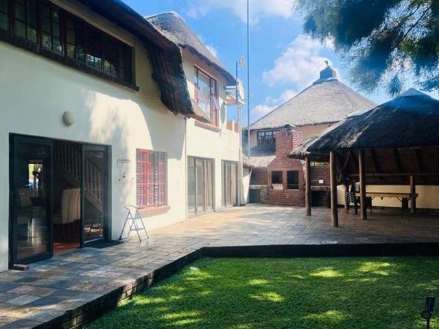 House for rent in North West