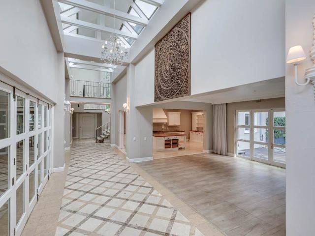 House for rent in Johannesburg, North & Sandton