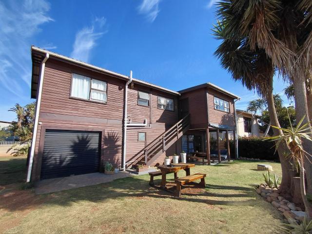 House for sale in Cape St Francis, Eastern Cape