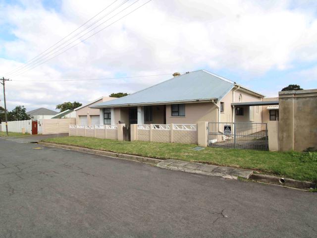 House for sale in East London, Buffalo City Metropolitan Municipality