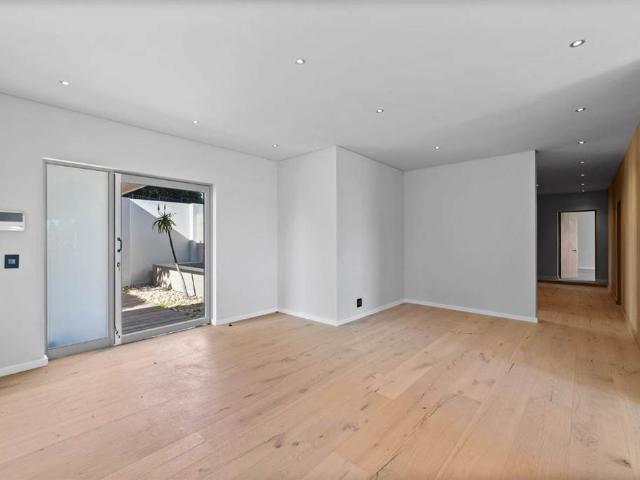 House for sale in Cape Town, Western Cape