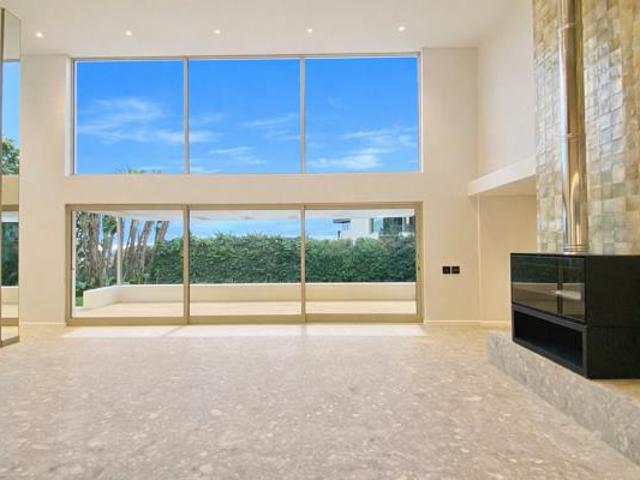 House for sale in Cape Town, Western Cape