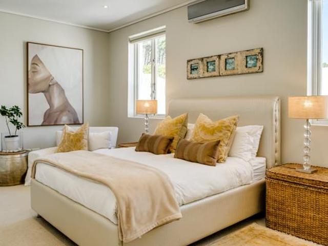 House for sale in Cape Town, Western Cape