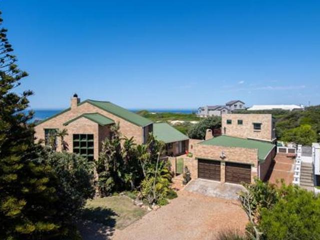 House for sale in Cape St Francis, Eastern Cape