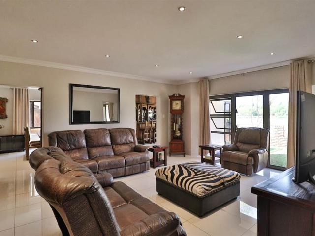 House for sale in Centurion
