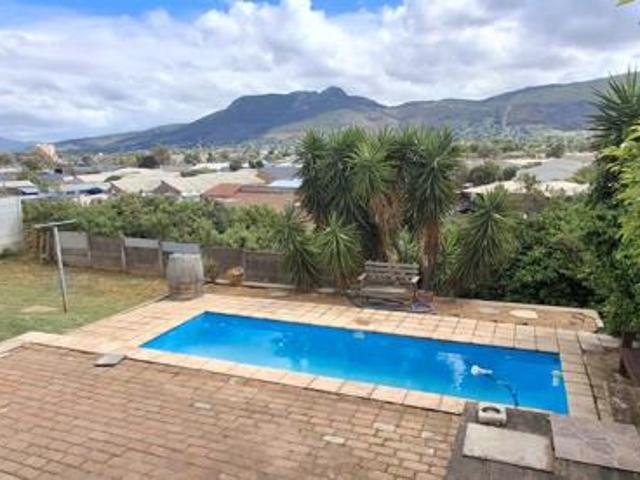 House for sale in Durbanville, Western Cape