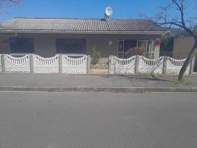House for sale in Onverwacht, Western Cape