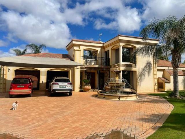 House for sale in Dr Ruth Segomotsi Mompati District Municipality, North West