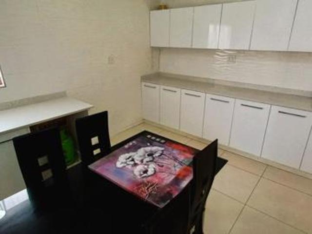 House for sale in Seaview, Kwazulu-natal