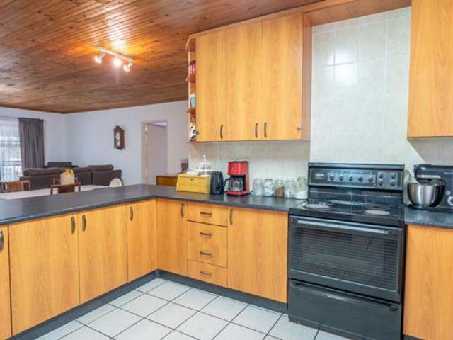 House for sale in Port Elizabeth, Eastern Cape