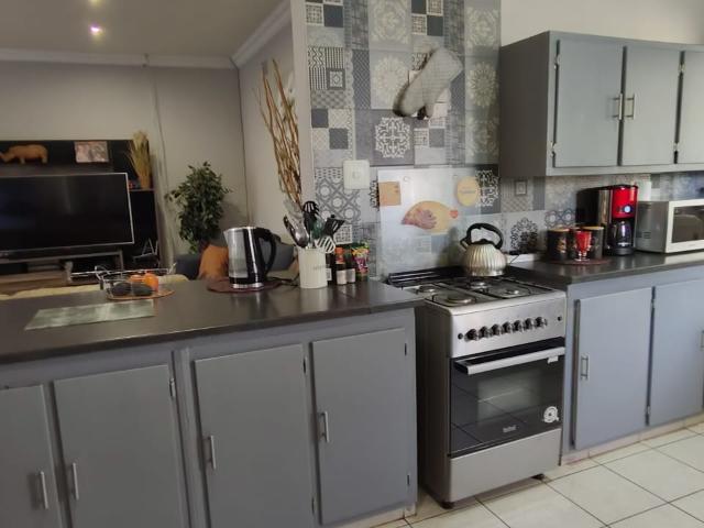 House for sale in Mohlakeng, Gauteng