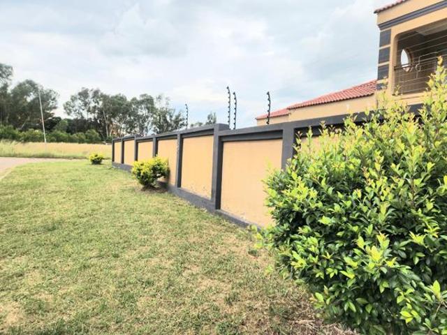 House for sale in Waterkloof, Gauteng