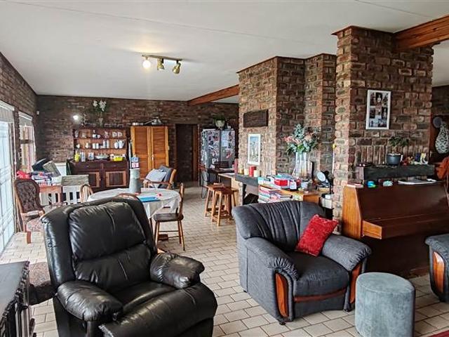 House for sale in Groot Brak Rivier, Western Cape