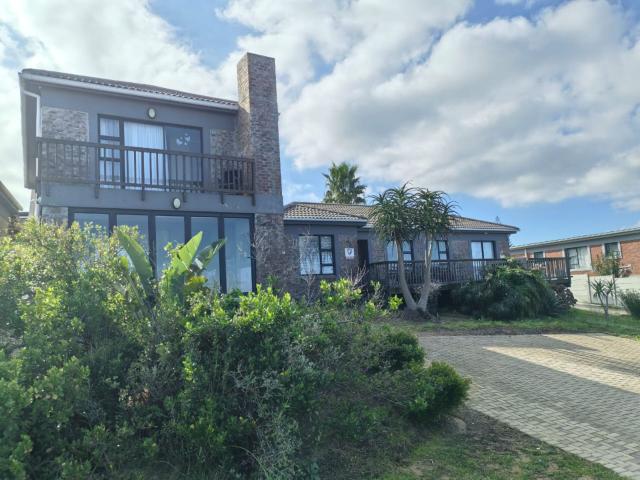 House for sale in Groot Brak Rivier, Western Cape