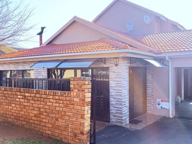 House for sale in Westonaria, Gauteng