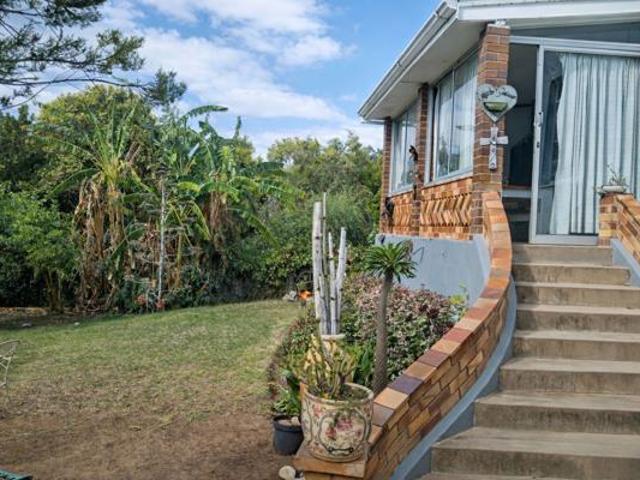 House for sale in Groot Brak Rivier, Western Cape