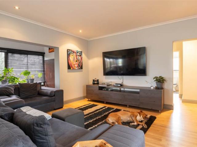 House for sale in Cape Town, Western Cape
