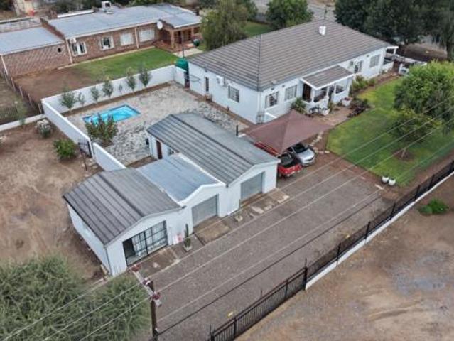 House for sale in Douglas, Northern Cape