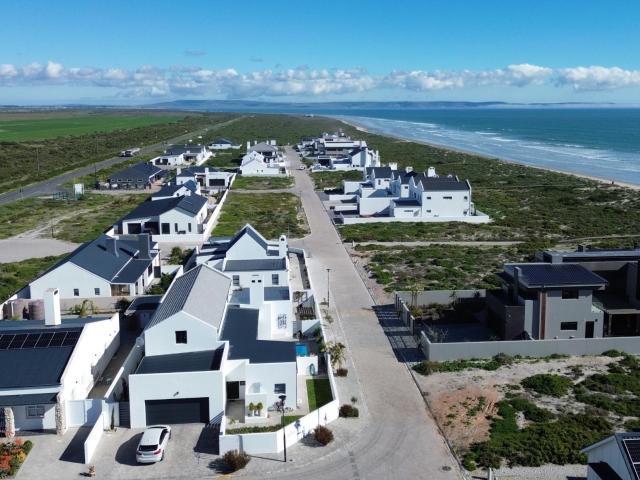 House for sale in West Coast, Dwarskersbos