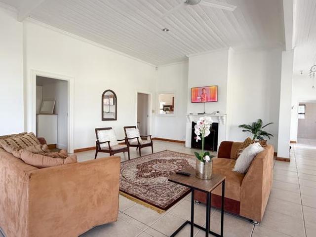 House for sale in Bushmans River Mouth, Eastern Cape