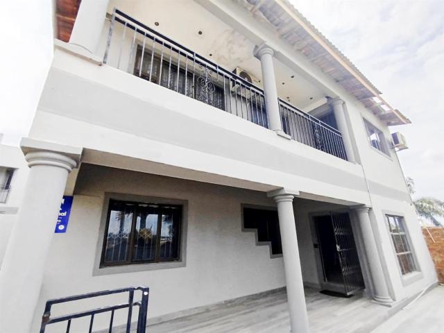 House for sale in Phoenix House for sale in Phoenix