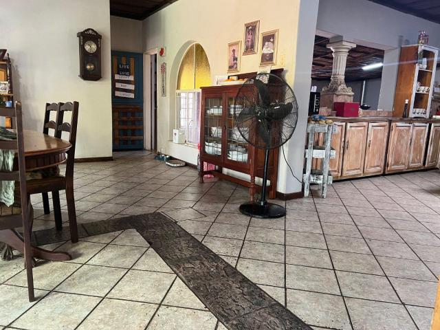 House for sale in Hartbeespoort Dam Nature Reserve, North West