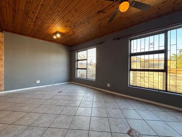 House for sale in Cape Town, Western Cape