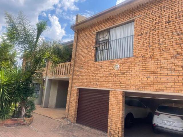 House for rent in Emmarentia, Vosloorus