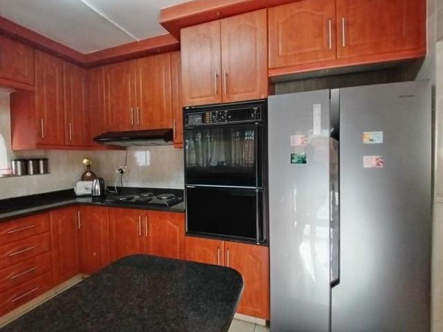 House for sale in Mount Moreland, Kwazulu-natal