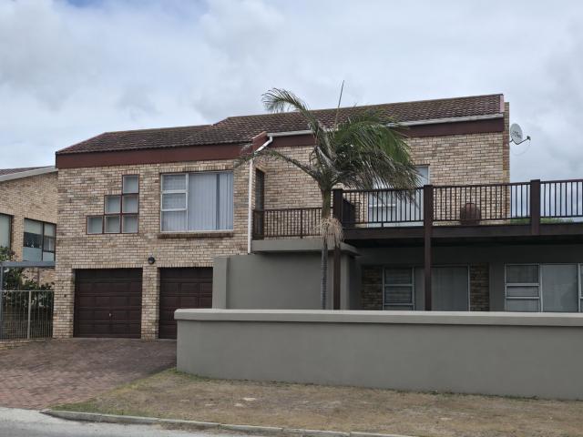 House for sale in Cape St Francis, Eastern Cape