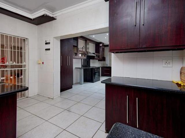House for sale in West Rand Garden estates, Westonaria Local Municipality