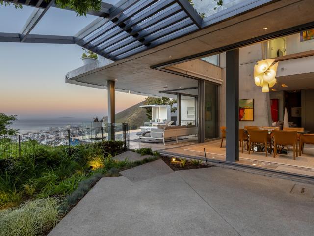 House for sale in Fresnaye, Cape Town