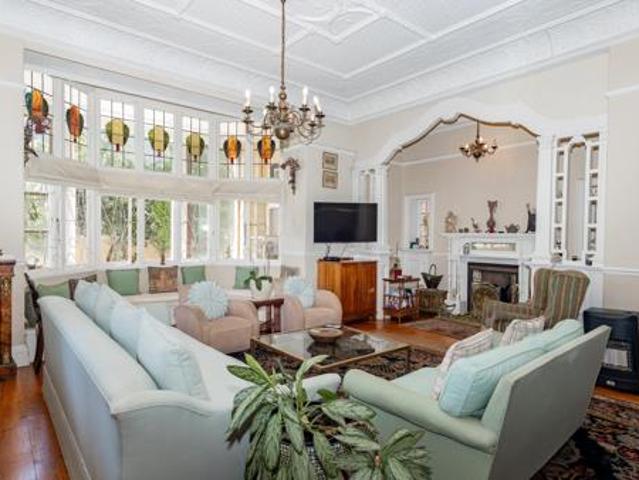 House for sale in Fresnaye, Cape Town
