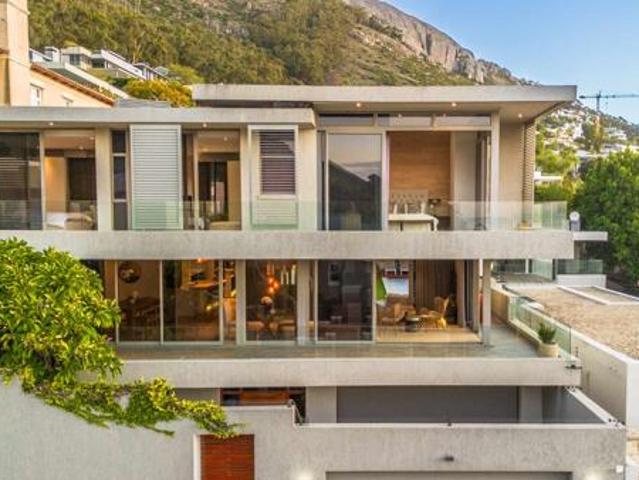 House for sale in Cape Town, Western Cape