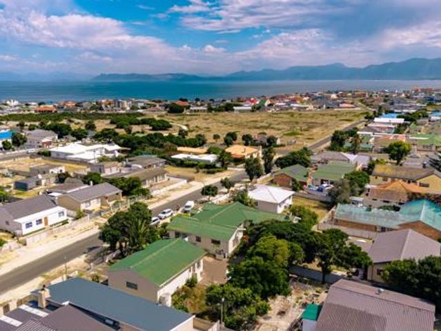 House for sale in Rietpoel, Theewaterskloof Local Municipality