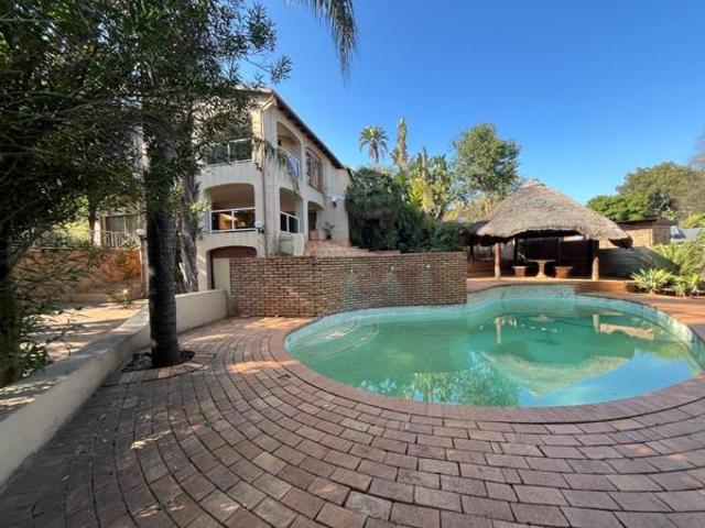 House for rent in Waterkloof, Gauteng