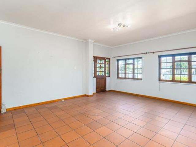 House for sale in Cape Town, Western Cape
