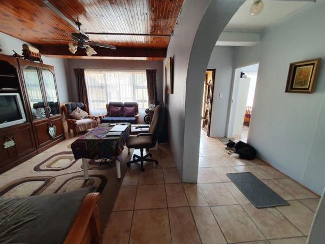 House for sale in Ugu District Municipality, Kwazulu-natal