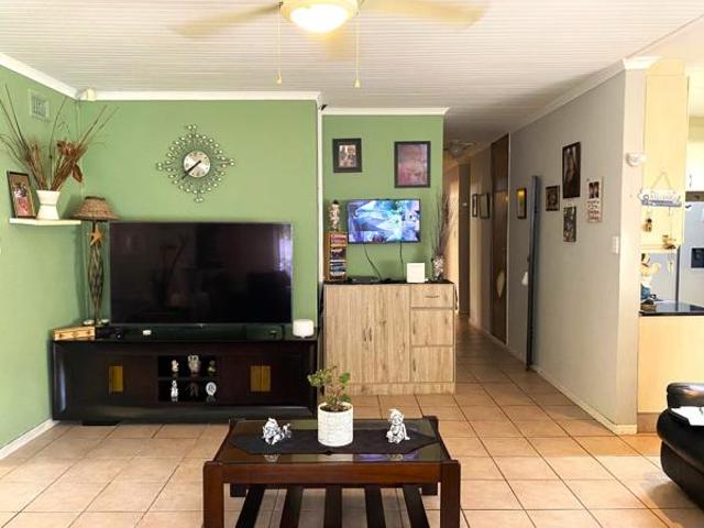 House for sale in Ugu District Municipality, Kwazulu-natal